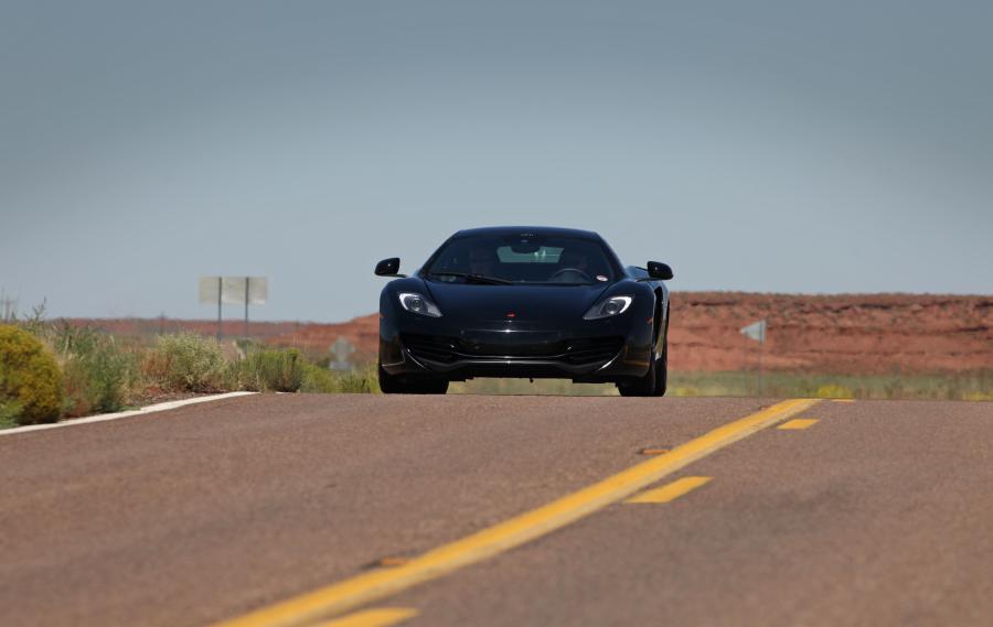  McLaren MP4-12C 2009 года  (фото 72 из 268)